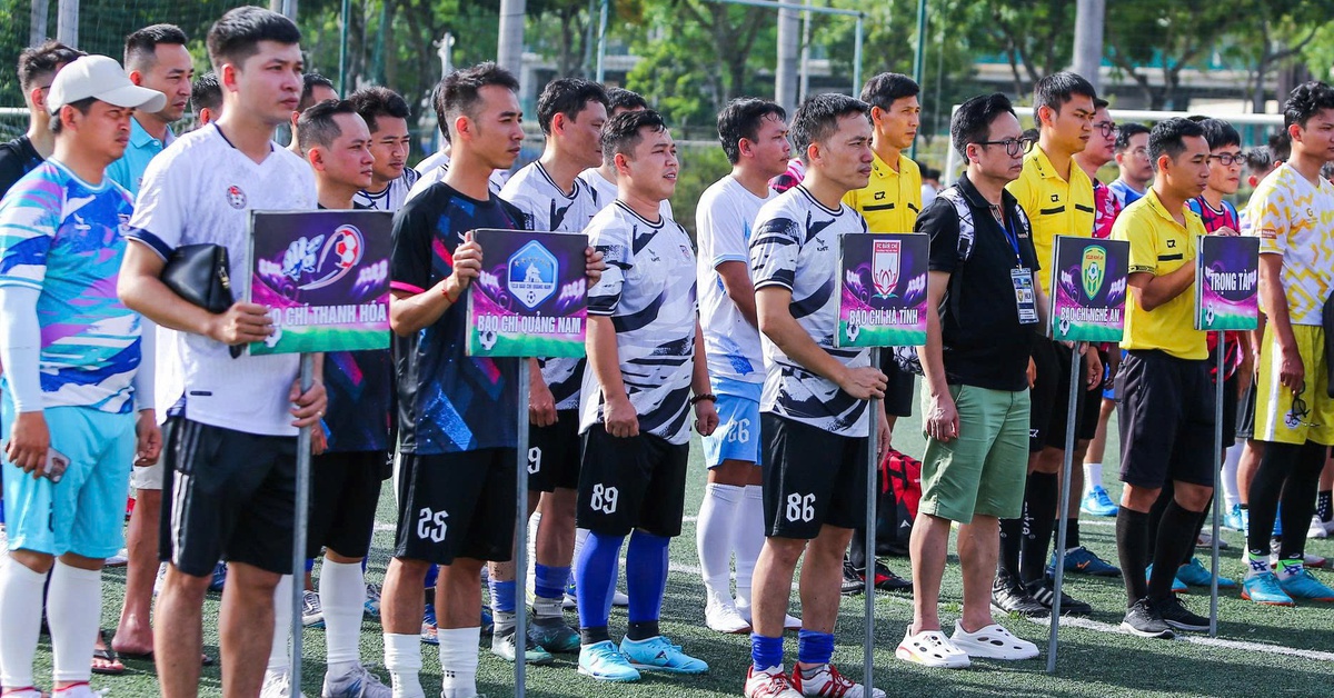 Giải bóng đá báo chí miền Trung lần thứ 11, tiếp tục chung tay hỗ trợ người nghèo