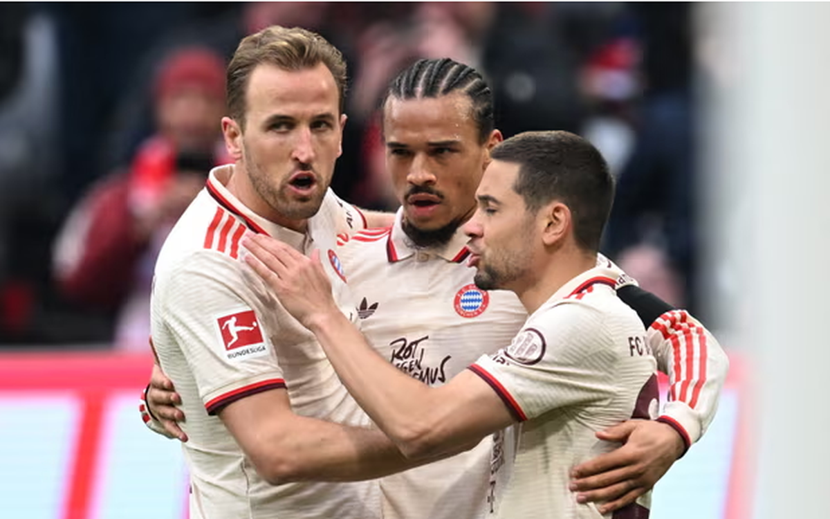 Harry Kane đã có được chiếc cúp mà anh khao khát