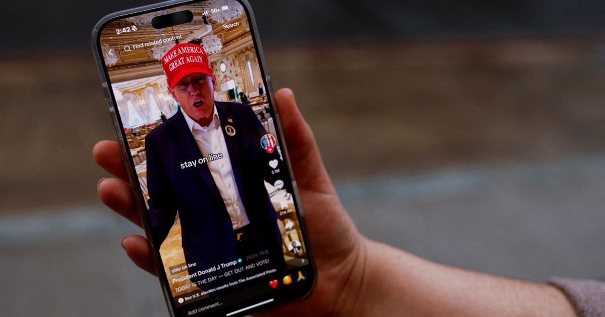 Ông Trump khen TikTok 'thú vị', tiếp tục gia hạn lệnh cấm