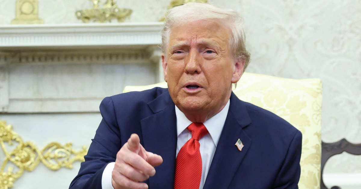 Ông Trump lệnh hạn chế dạng nghiên cứu có thể gây rò rỉ vi rút giống vụ COVID-19