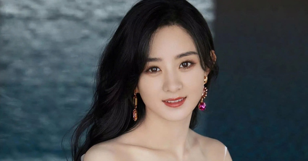 Thất bại với Hoa hướng dương, Triệu Lệ Dĩnh 'phục thù' trong các dự án mới