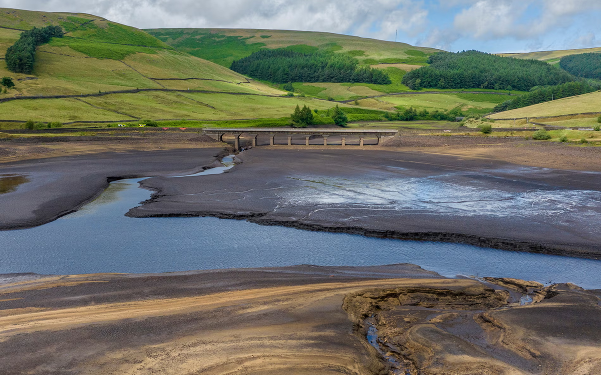 Nước Anh đối mặt nguy cơ hạn hán nghiêm trọng do biến đổi khí hậu