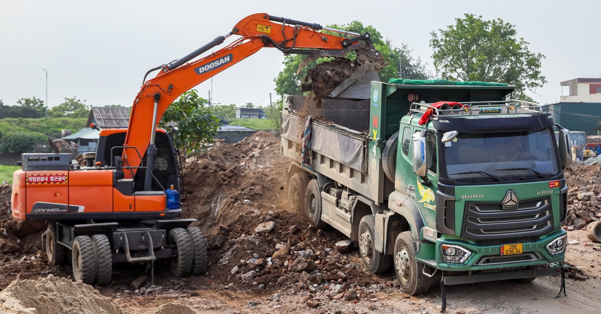 Chính quyền hạ quyết tâm ngăn chặn đổ bậy phế thải vào đất nông nghiệp