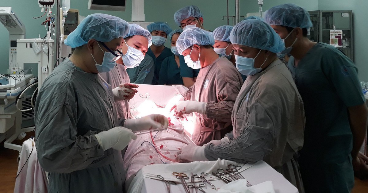 Kích hoạt báo động đỏ liên viện, bệnh nhân thoát chết ngoạn mục