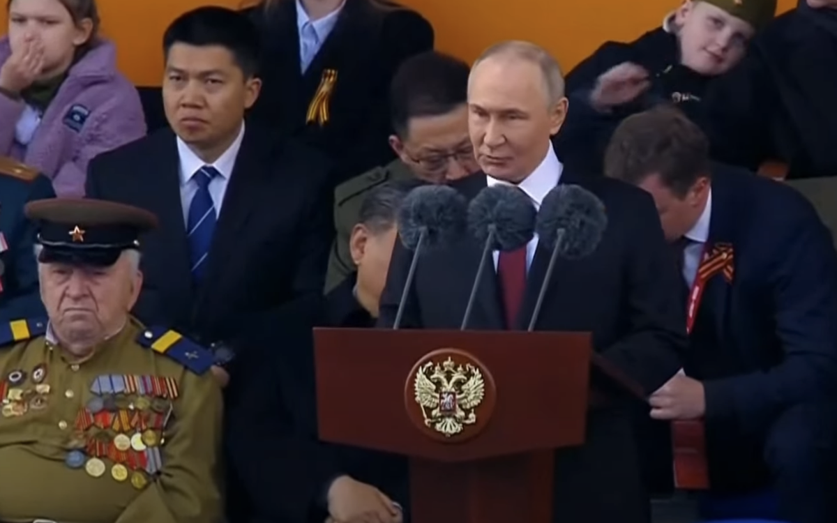 Thông điệp bảo vệ ký ức Nga của Tổng thống Putin trong Ngày Chiến thắng