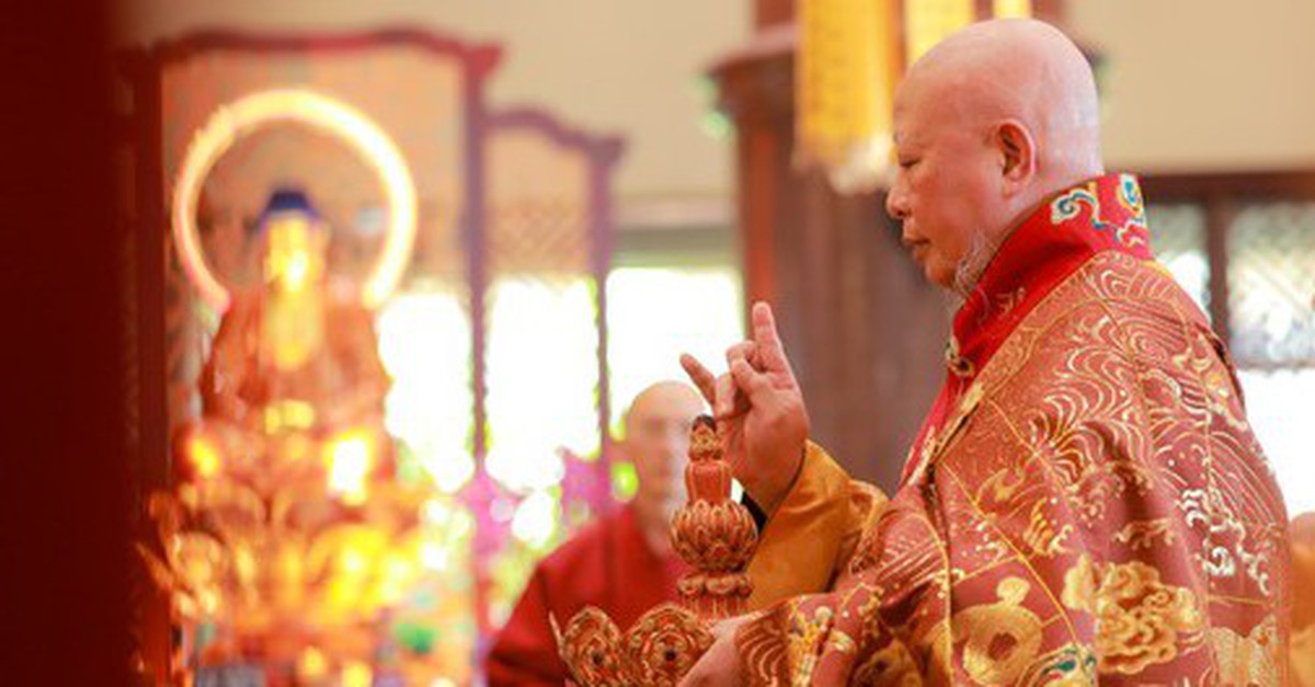 Cầu siêu các anh hùng, liệt sĩ theo nghi lễ Phật giáo 3 miền tại Vesak
