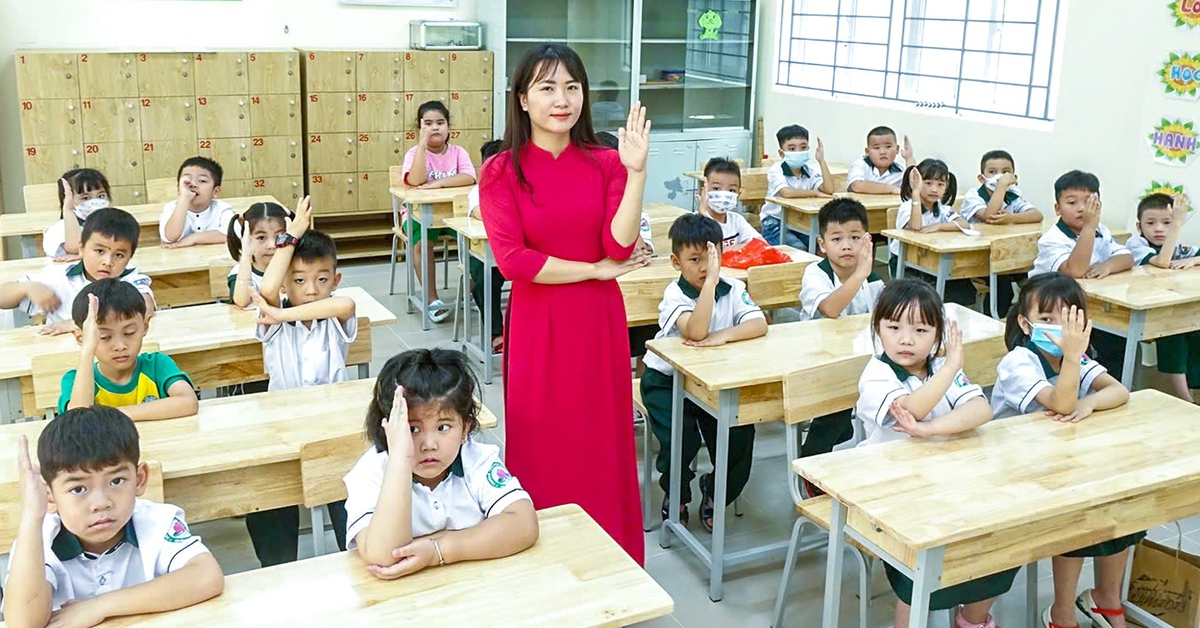 Giáo viên giảm thời gian cho gia đình để dạy thêm, tăng thu nhập không có gì sai, nhưng...