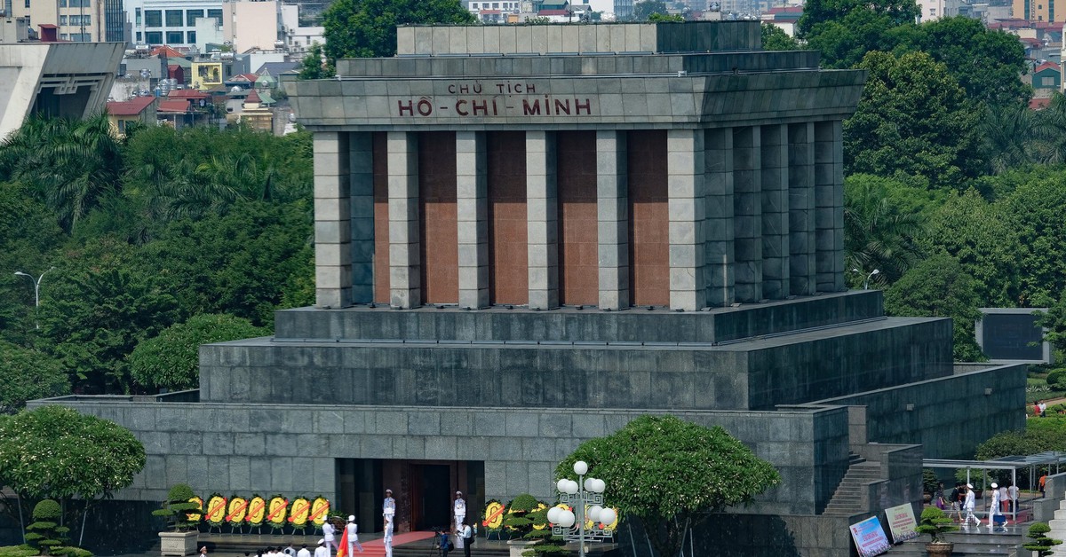 Tạm dừng tổ chức viếng Lăng Chủ tịch Hồ Chí Minh từ 2-6 đến 31-7