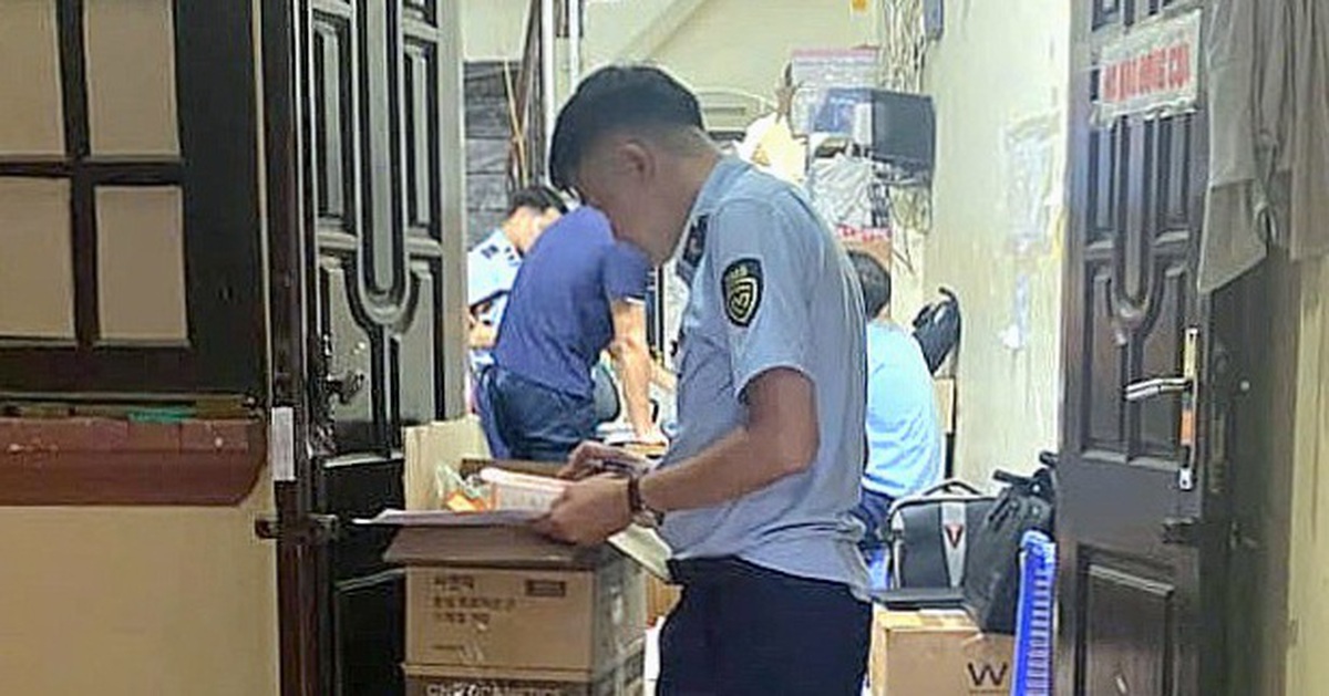 Chống buôn lậu, hàng giả 10-6: Mỹ phẩm nhập lậu trà trộn trong hàng hóa có xuất xứ