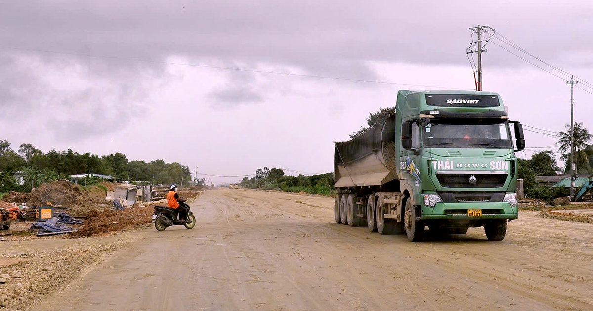 Cho điều phối đá để dự án thành phần 3 cao tốc Khánh Hòa - Buôn Ma Thuột hoàn thành đúng cam kết