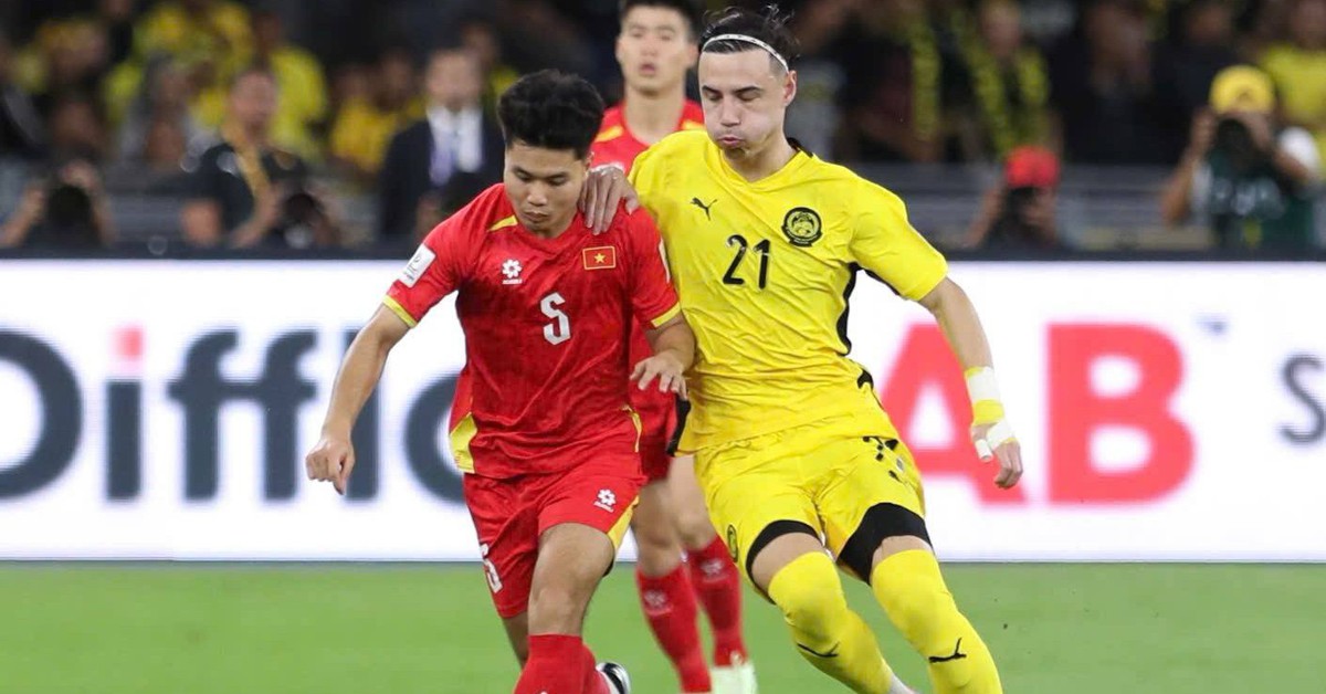 Malaysia - Việt Nam (hiệp 1) 0-0: Nguyễn Filip xuất sắc cứu thua