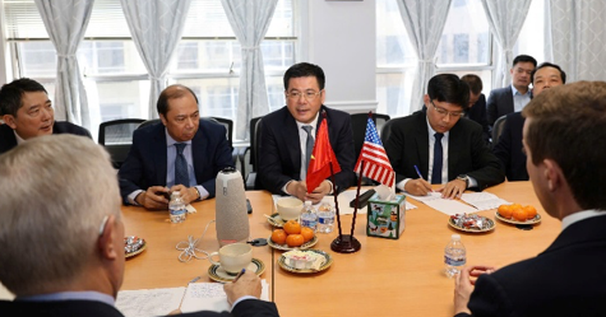 Bộ trưởng Công Thương bàn về đàm phán thuế với chủ tịch USABC, Hiệp hội Dệt may, giày dép Mỹ
