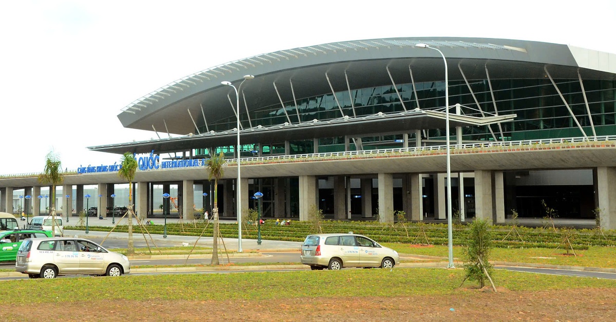 Xây dựng sân bay Phú Quốc đón 10 triệu khách/năm