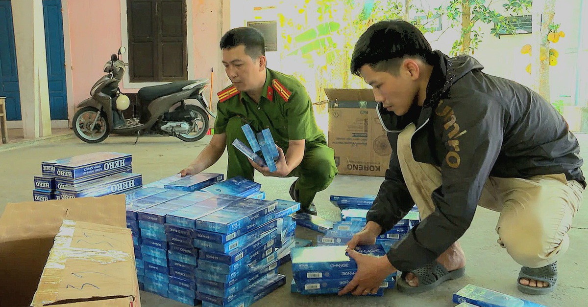 Chống buôn lậu, hàng giả 11-6: Khởi tố hai người buôn bán gần 4.300 bao thuốc lá lậu