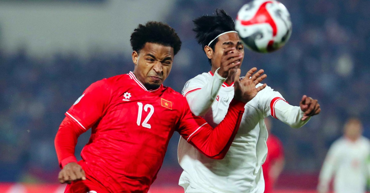 Hãy thôi dè bỉu chuyện nhập tịch