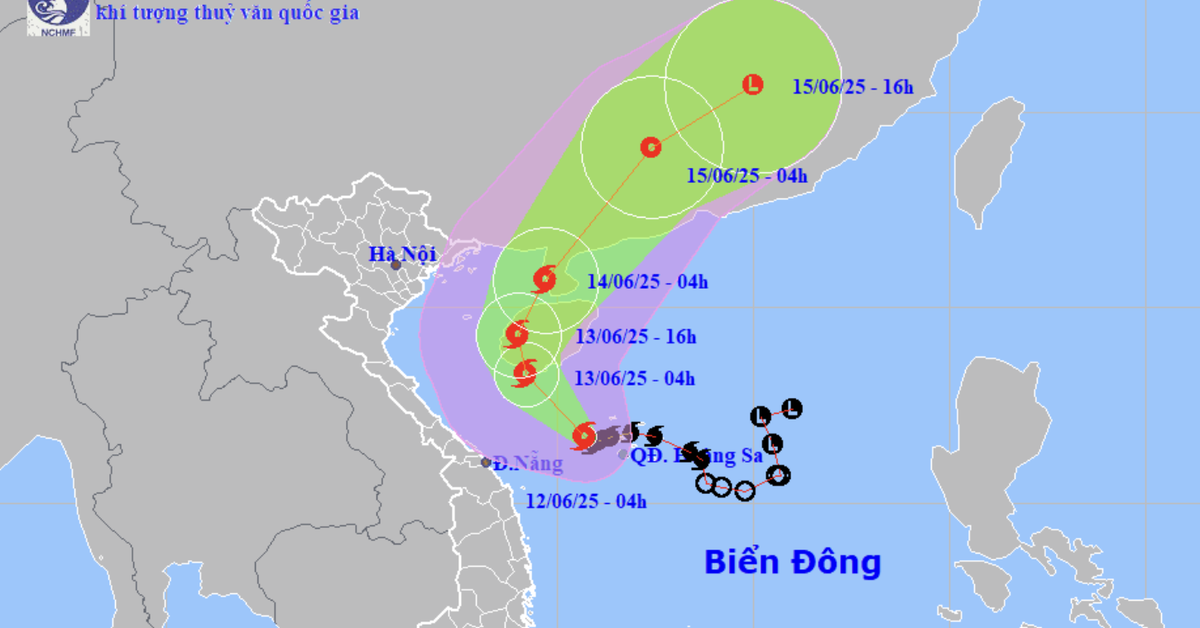 Hôm nay, bão số 1 tăng cấp, miền Trung tiếp tục mưa lớn