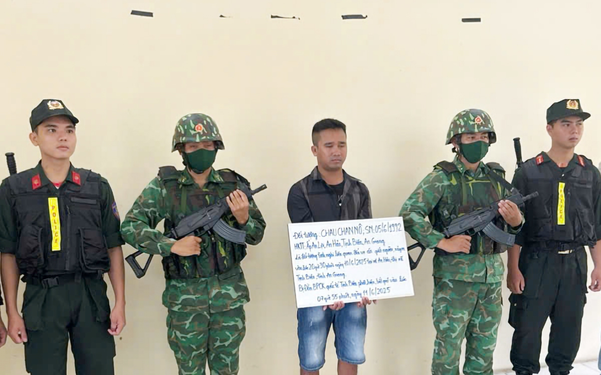 Đâm chết người chỉ vì nghĩ bị khiêu khích bằng tiếng nẹt pô xe máy
