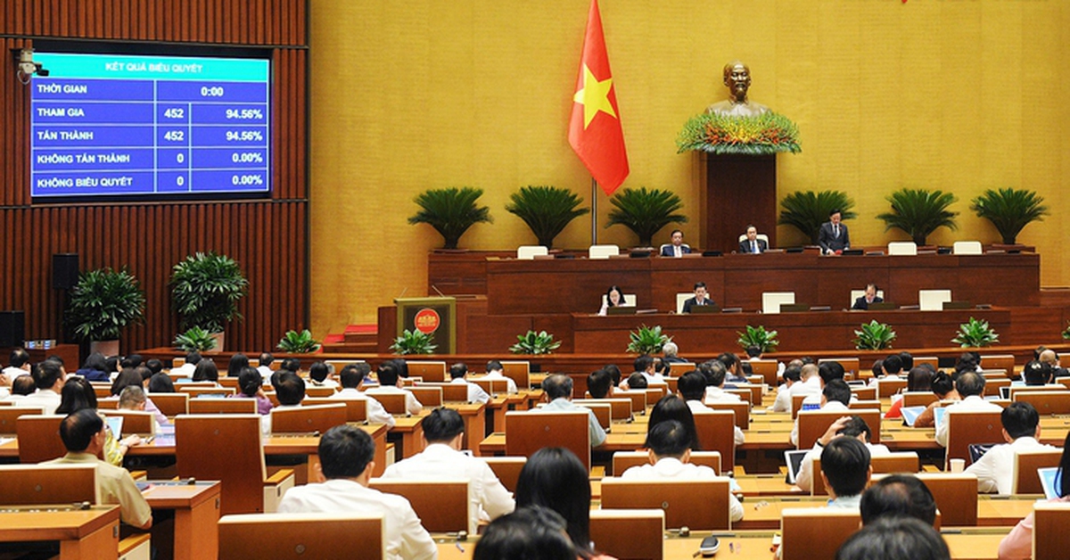 Cả nước còn 34 tỉnh, thành: 'Hoan hô quyết định lịch sử', dải đất hình chữ S đẹp từng centimet