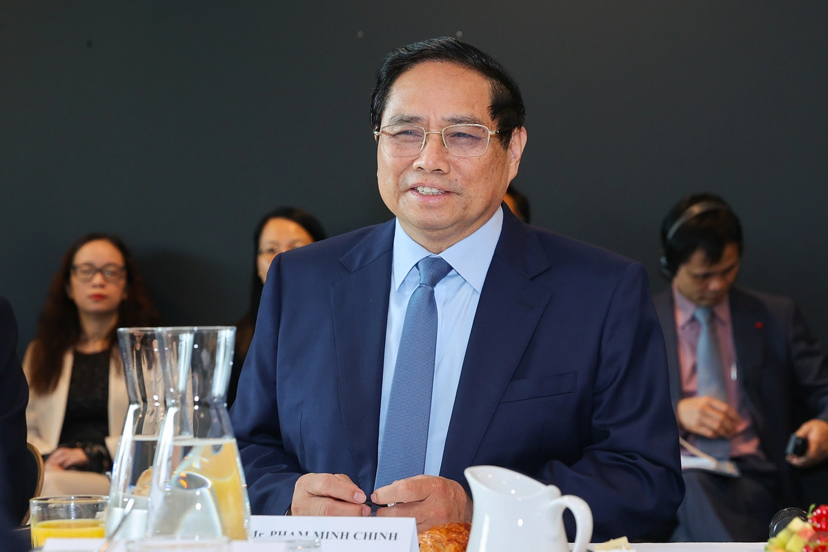 Thủ tướng: Doanh nghiệp sẽ cảm nhận được cách làm mới, môi trường kinh doanh mới tại Việt Nam