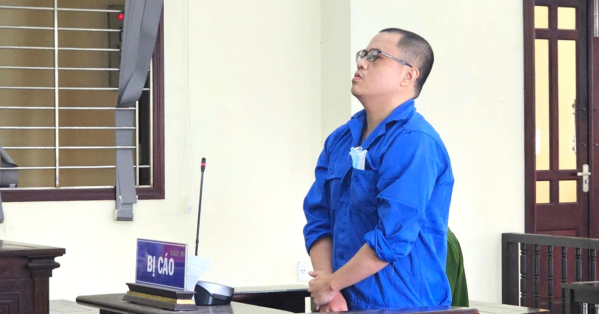 Làm giả sổ đỏ đi cầm cố, lừa chạy điểm vào học viện, nhân viên phòng đăng ký đất lãnh 19 năm tù