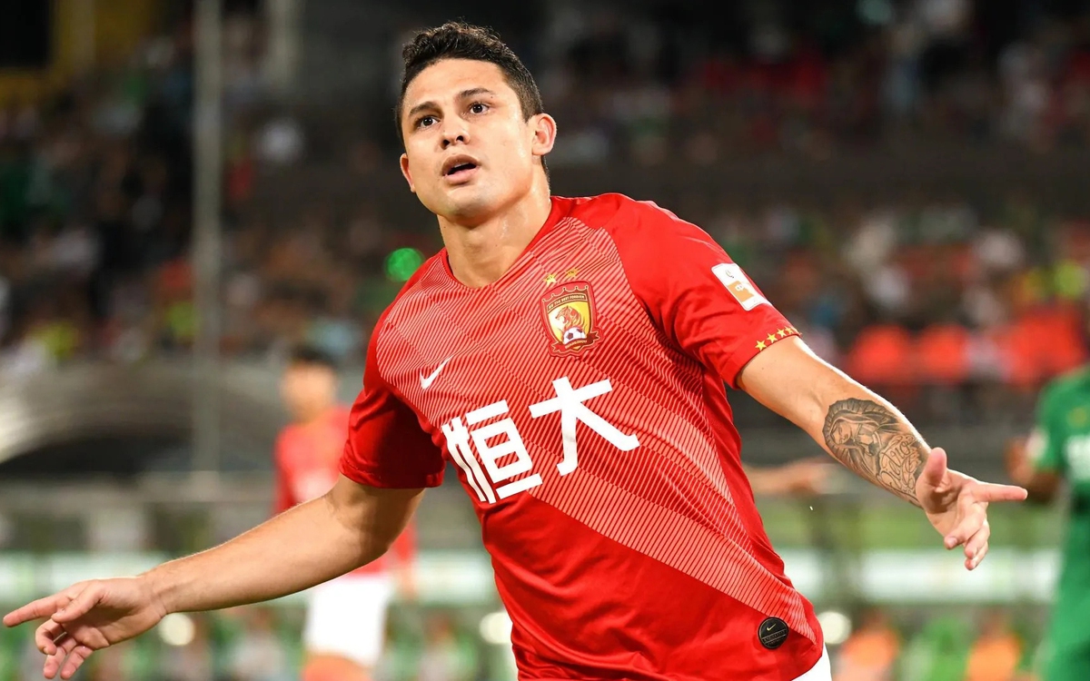 Cần gì cho chiến lược nhập tịch?