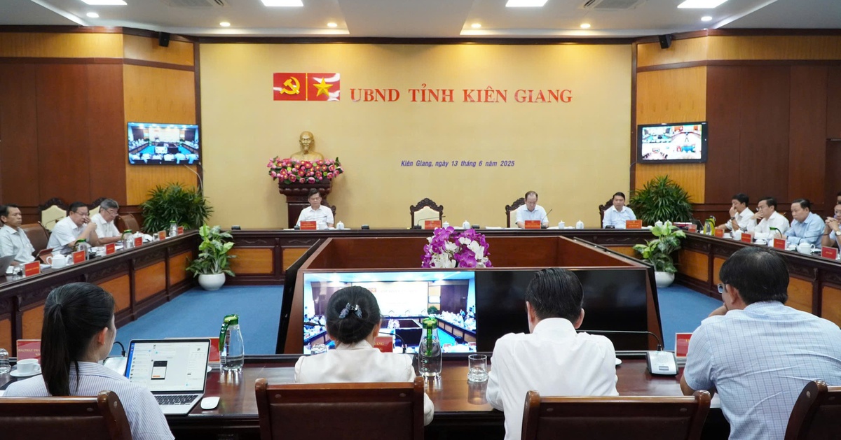Hỗ trợ cán bộ sau sáp nhập tỉnh An Giang đi lại ra sao?