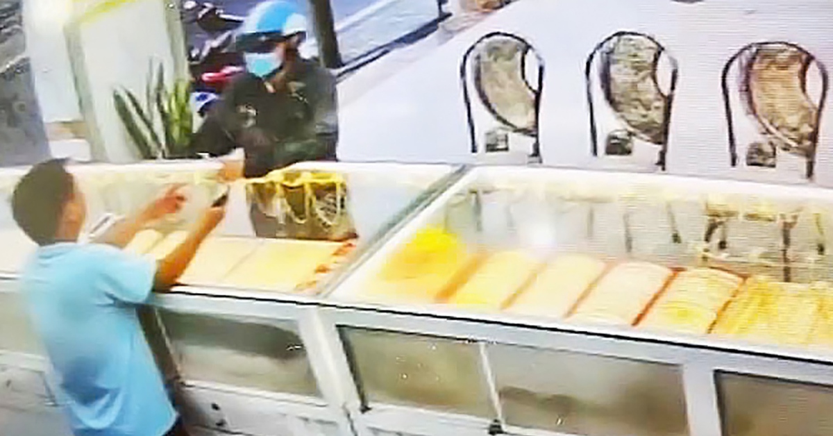 Mua vàng theo ‘kiểu lạ’, người đàn ông ở Cà Mau bị bắt