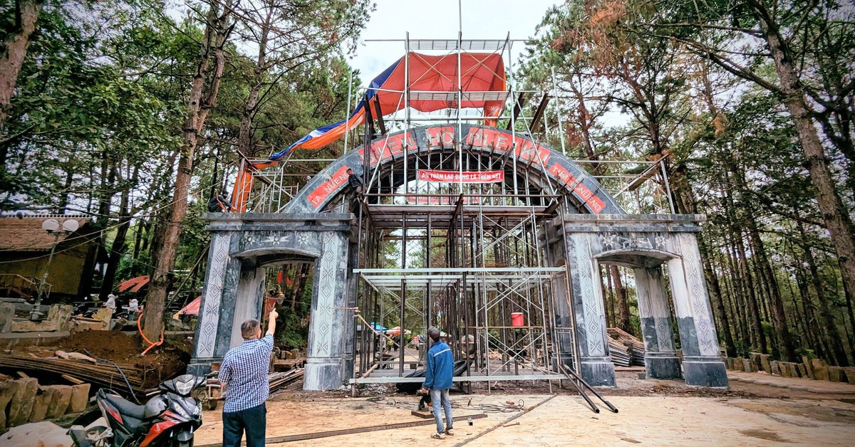 Gia Lai yêu cầu TP Pleiku báo cáo vụ xây cổng chào Biển Hồ
