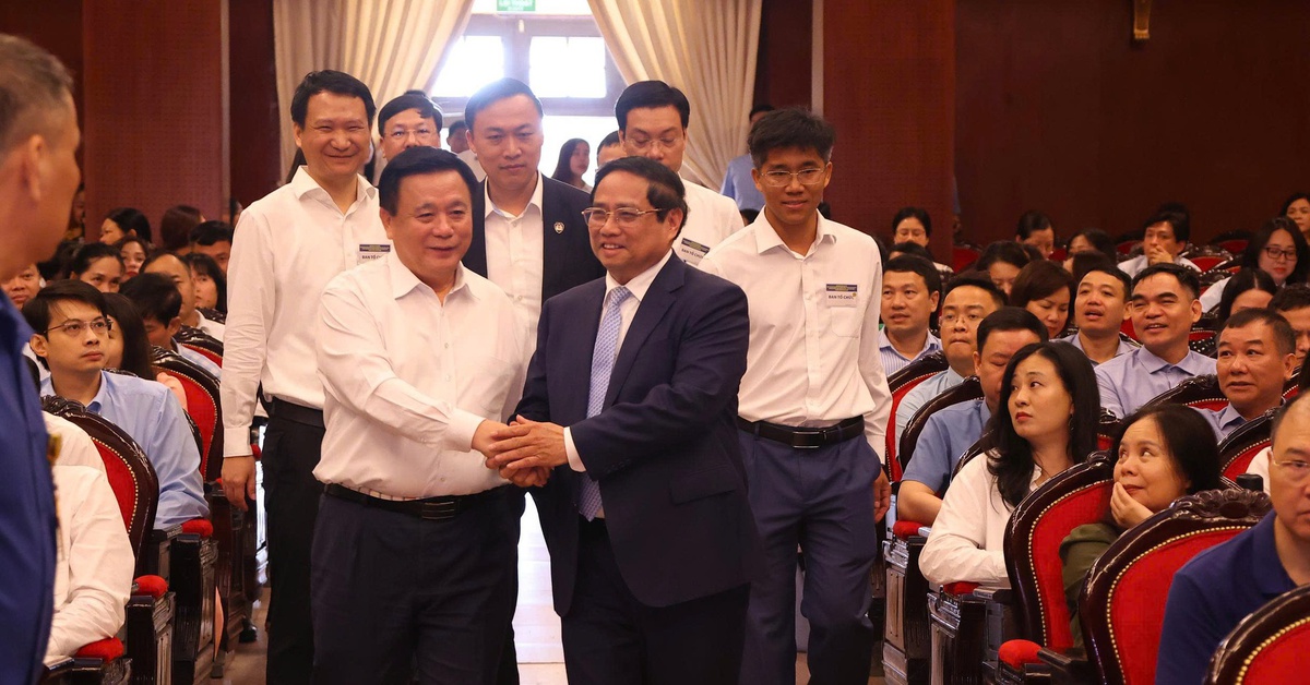 Tổ chức tập huấn cho 1,5 triệu đại biểu để triển khai chính quyền địa phương hai cấp