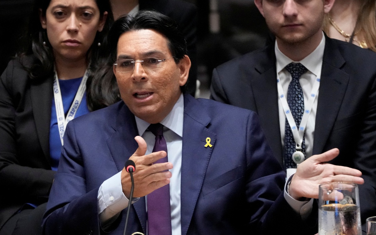 Hội đồng Bảo an Liên hợp quốc họp khẩn, Iran cáo buộc Mỹ, Pakistan ủng hộ Iran