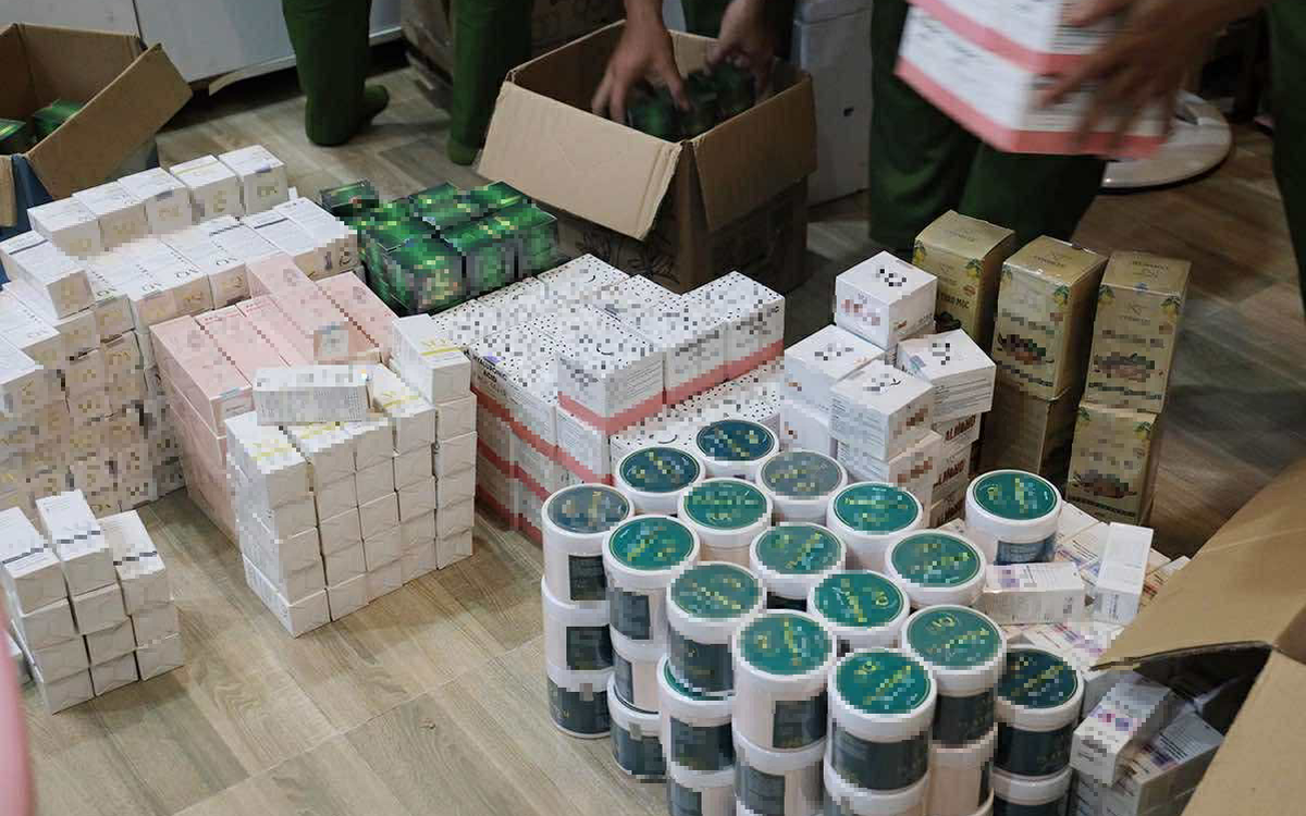 Tây Ninh phá đường dây làm mỹ phẩm giả đã bán hơn 100.000 đơn hàng qua mạng