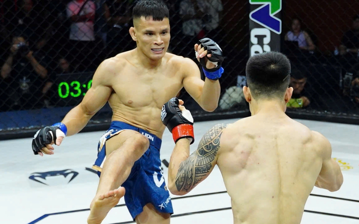 Cú đá dính cằm giúp Lê Văn Tuần knock-out Văn Nam