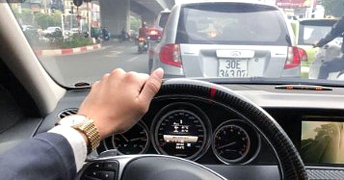 Lật mặt kẻ lừa đảo kịch tính gây sốt mạng xã hội nhờ chút hiểu biết về ô tô