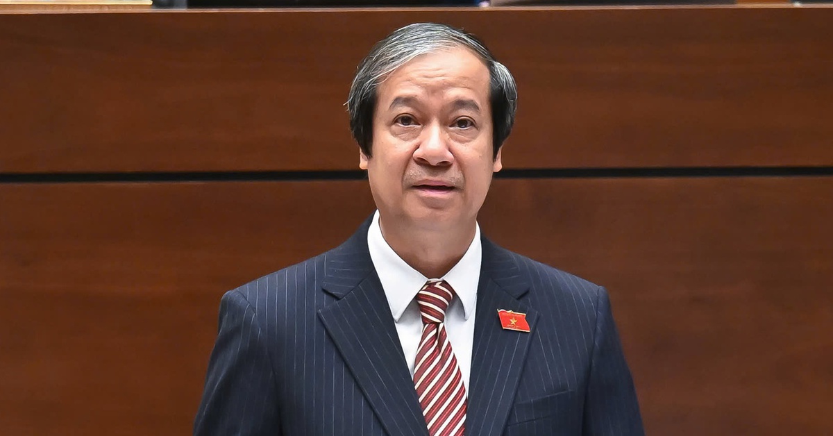 Bộ trưởng Nguyễn Kim Sơn nói về việc chuẩn bị áp dụng ngay miễn học phí từ năm học này