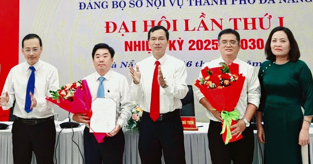 Đà Nẵng lần đầu thành lập Chi bộ đặc khu Hoàng Sa
