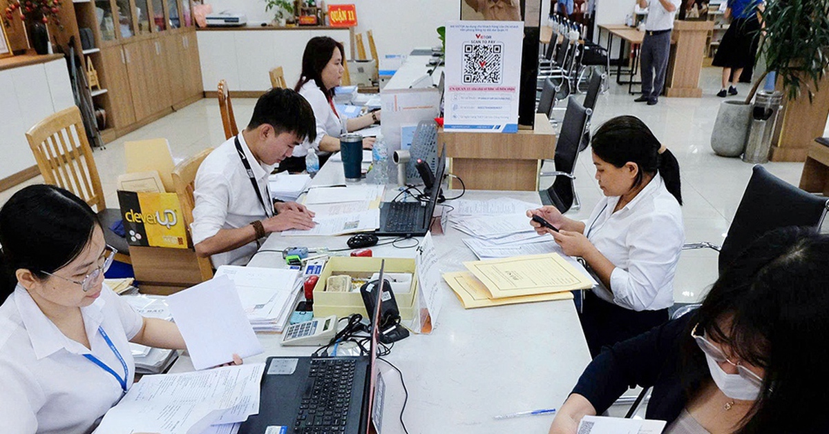 Chính phủ ban hành quy định mới về đối tượng tinh giản biên chế, cơ chế hỗ trợ nghỉ việc