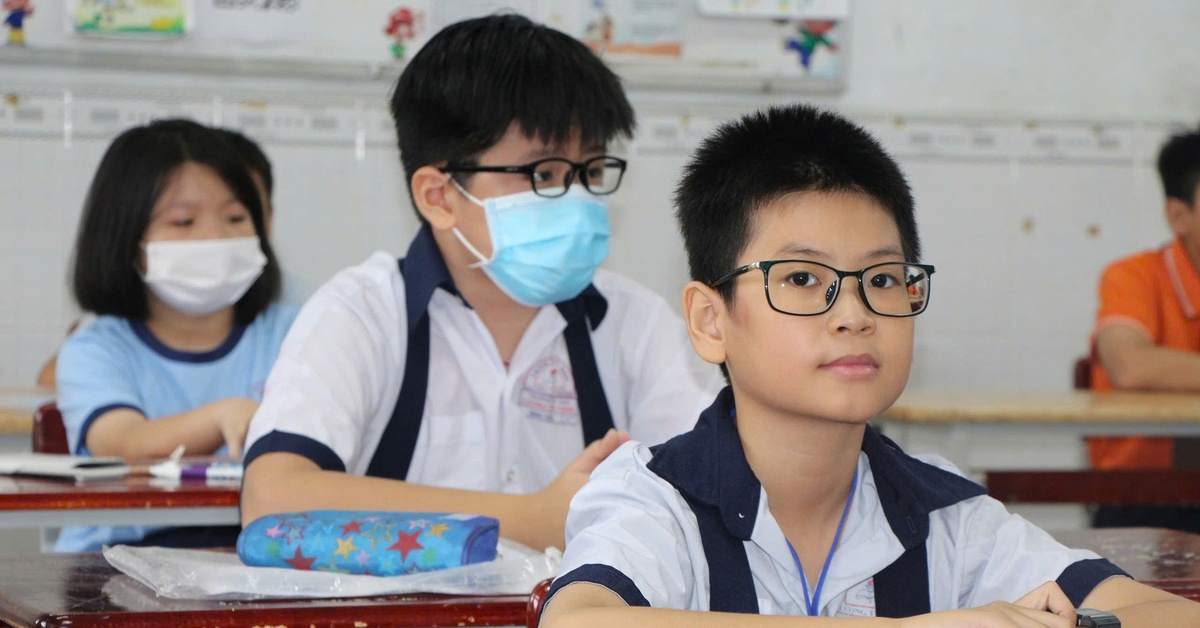 Hơn 4.800 học sinh làm khảo sát để tranh suất vào lớp 6 Trường Trần Đại Nghĩa