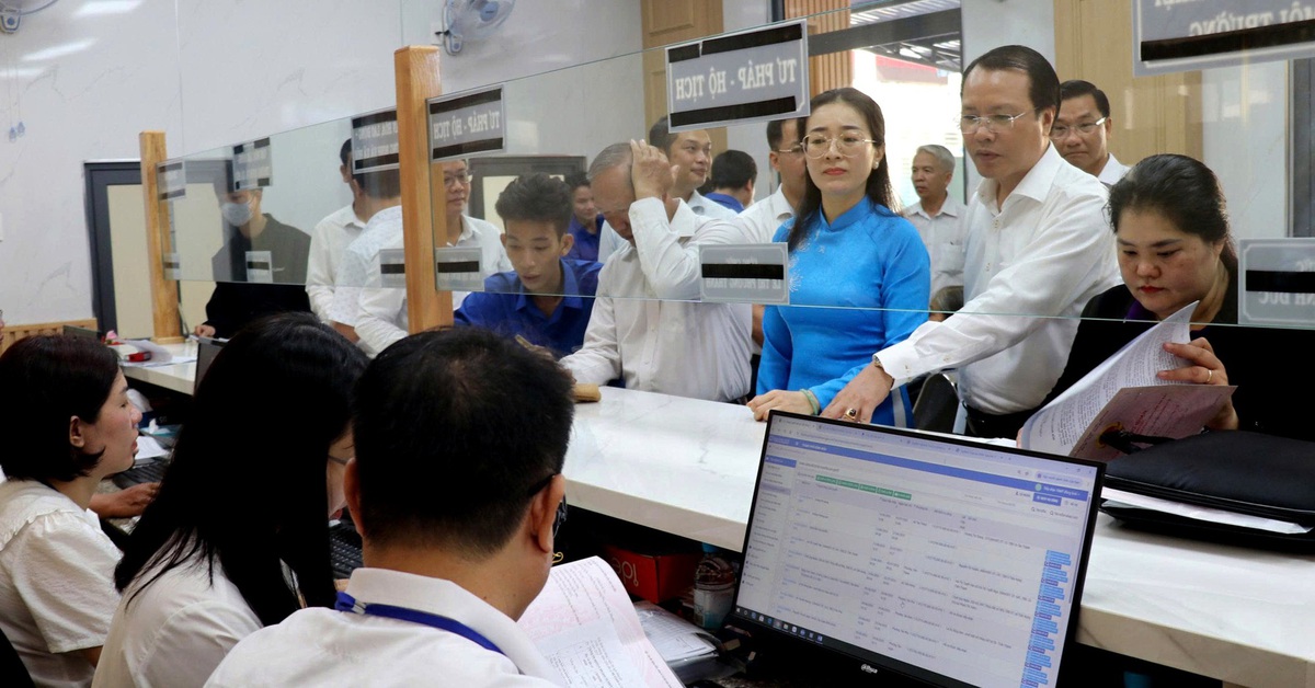 Bình Phước vận hành thử nghiệm chính quyền 2 cấp, ứng dụng AI phục vụ người dân