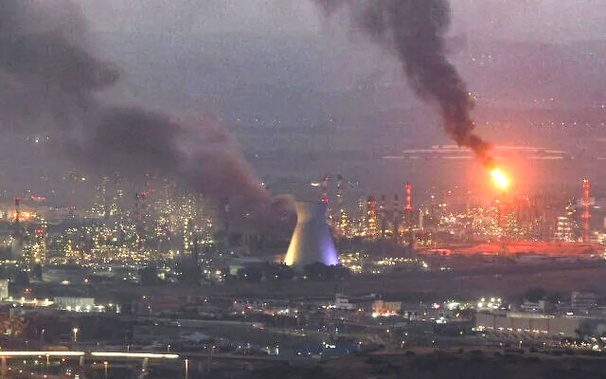 Xung đột Israel - Iran: Iran cảnh báo tấn công ‘lớn nhất và tàn khốc nhất’ từ trước đến nay
