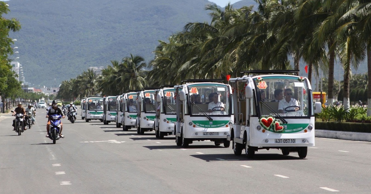 Vì sao hàng loạt công ty xe điện du lịch ở Đà Nẵng buộc tạm dừng chở khách?