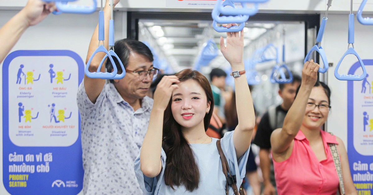 Metro số 1 chạm mốc 10 triệu lượt khách sau nửa năm vận hành