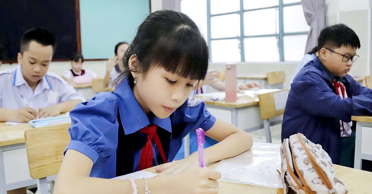 Khảo sát vào lớp 6 Trường Trần Đại Nghĩa: Thí sinh thích thú với câu hỏi 'Tiếng Việt có màu gì?'