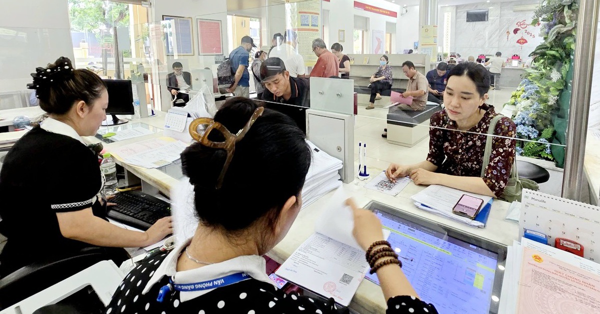 Trụ sở làm việc của 4 phường Sài Gòn, Tân Định, Bến Thành, Cầu Ông Lãnh từ 1-7 ở đâu?