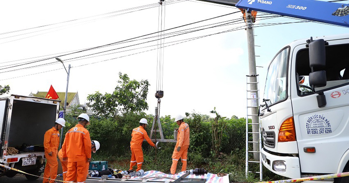 PC Đắk Nông nỗ lực đảm bảo an toàn điện mùa mưa bão