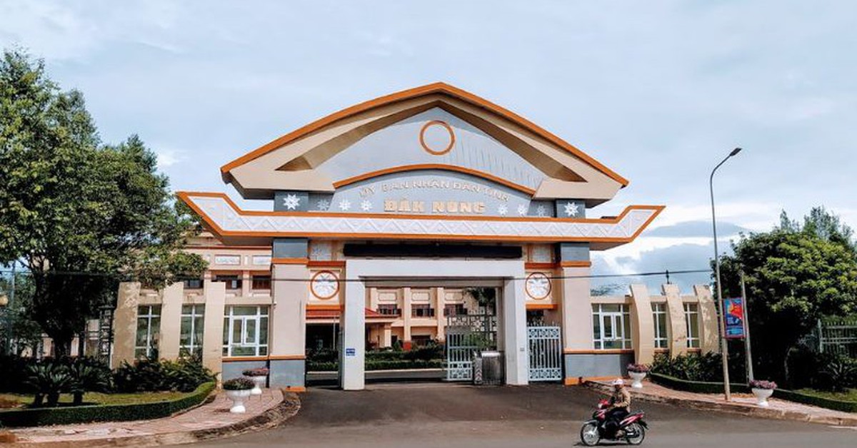 Đắk Nông chi lương tháng 7 trước khi sáp nhập