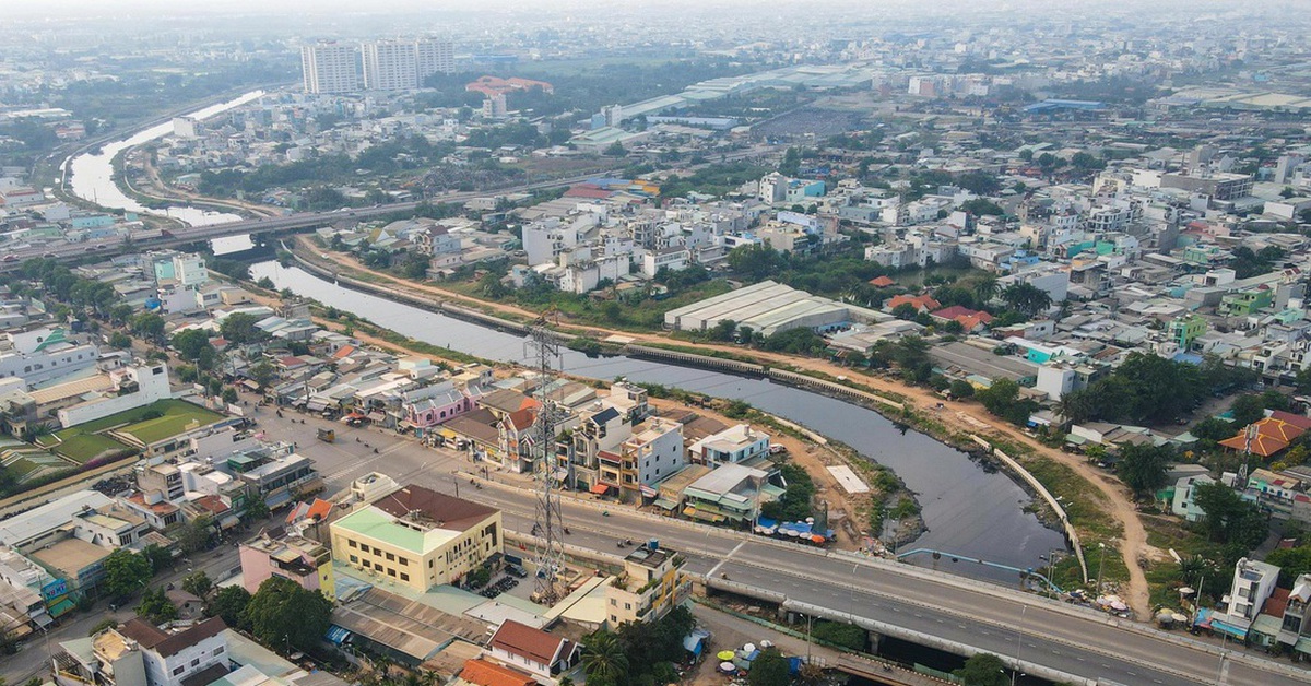 Dự án kênh Tham Lương 9.000 tỉ đồng: Loạt nhà thầu thi công lẹt đẹt bị xử phạt