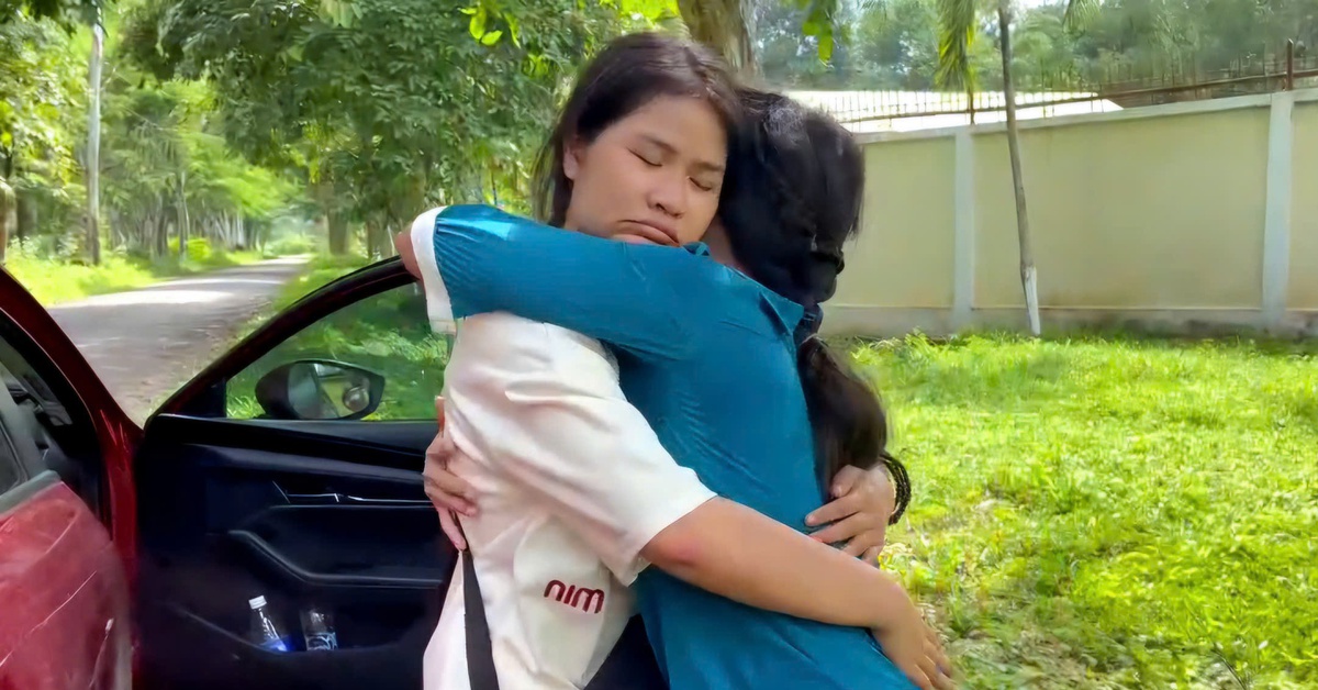 Con gái tìm được mẹ đi lạc sau hơn 3 tháng: ‘Mẹ không nhớ đường về nhưng luôn nhớ em’