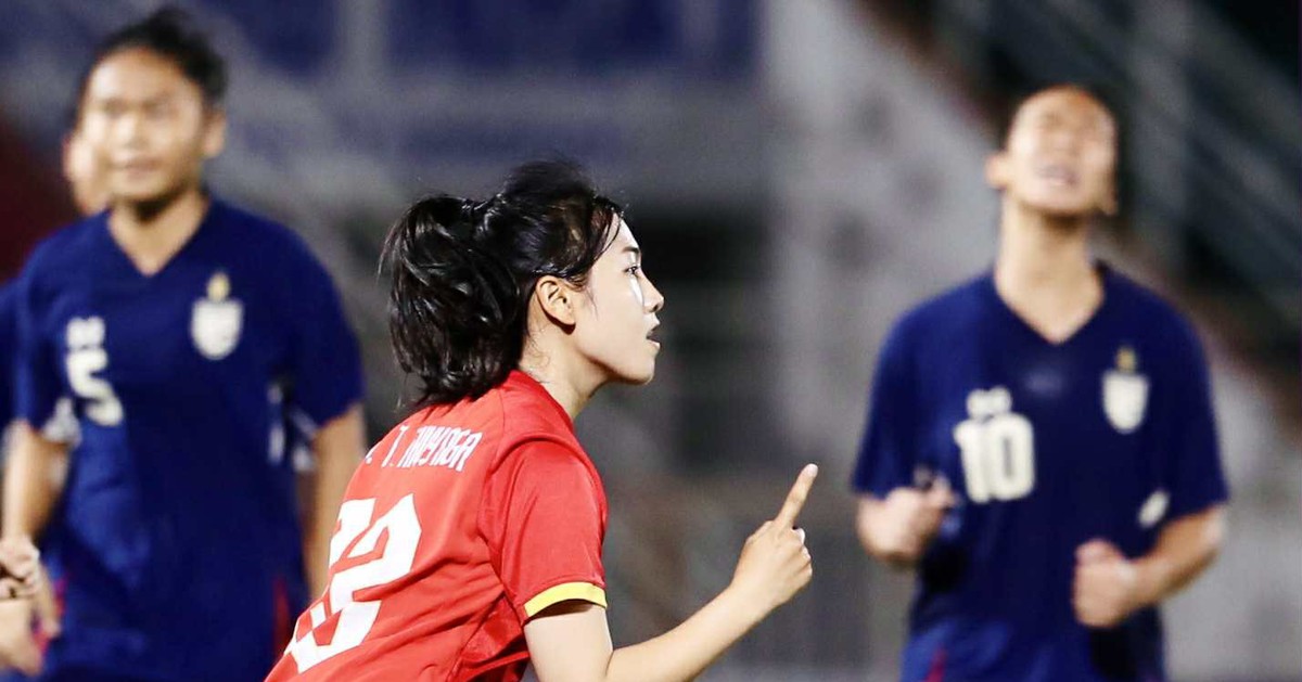 U19 nữ Việt Nam - U19 nữ Thái Lan (hiệp 2) 1-1: Thúy Nga sút phạt đền thành bàn