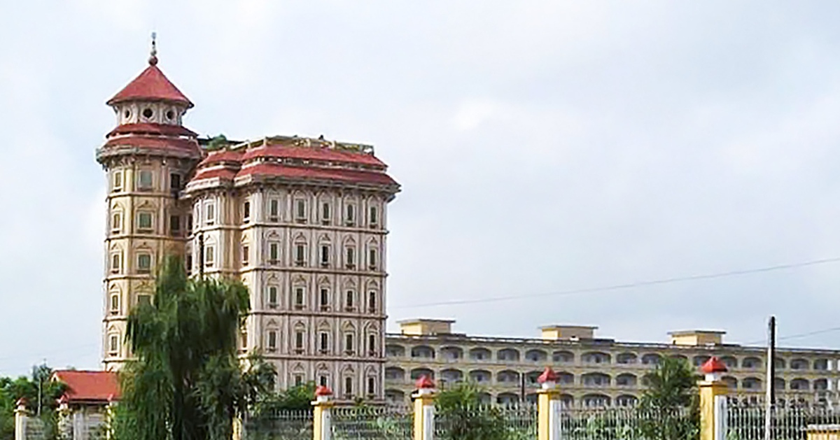 Đình chỉ hoạt động đào tạo đại học Trường đại học Hà Hoa Tiên