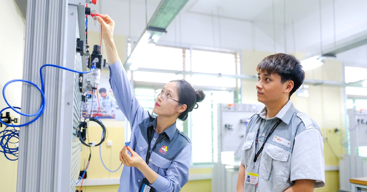 Mở cơ hội cho người lao động: Trường nghề chuyển mình đón sóng đào tạo